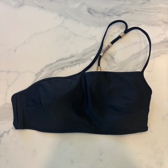 Aerie Black Strappy Bandea with Gold Hardware - Picture 1 of 5